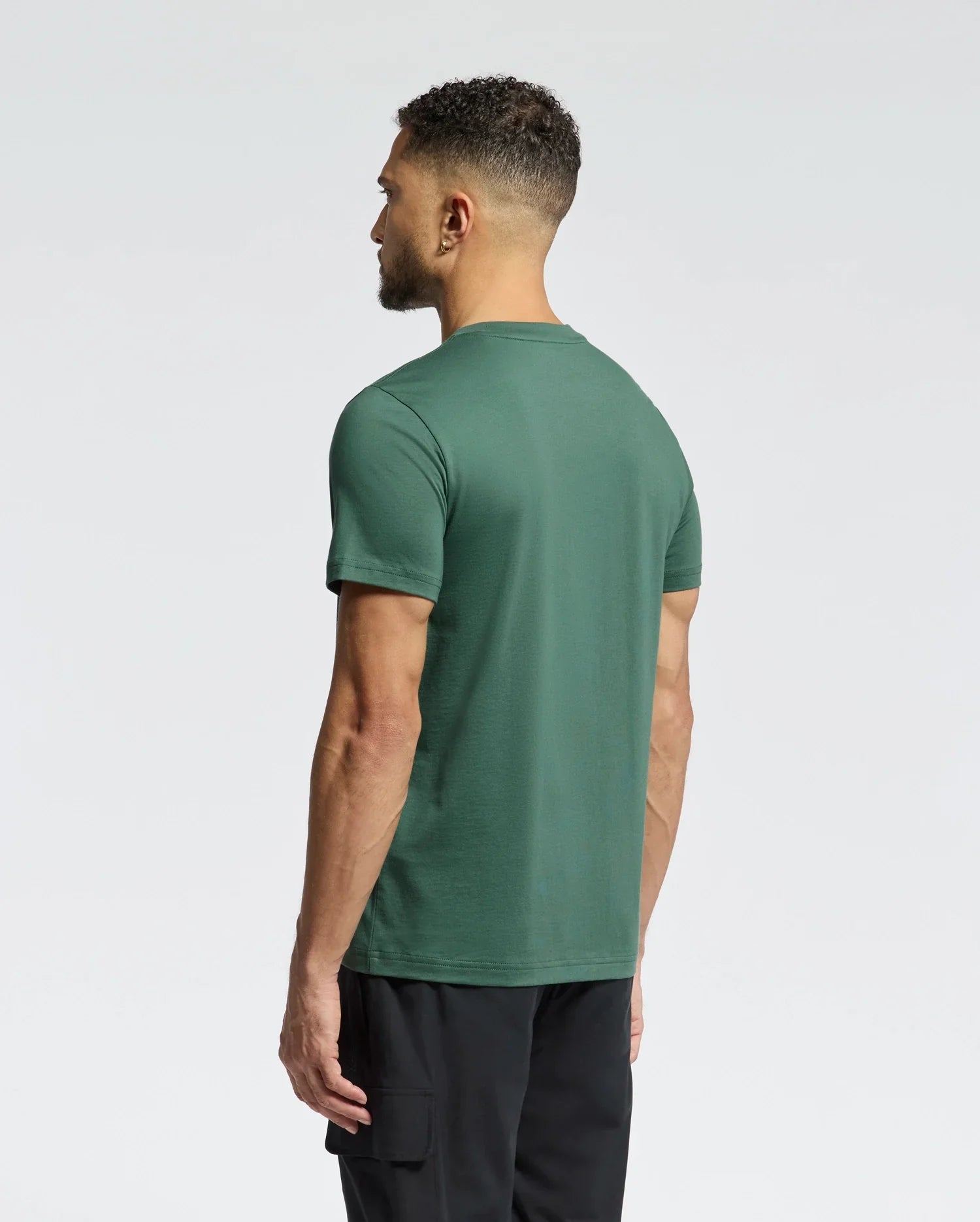 MENS CLASSIC CREW NECK TEE - B6U014F200