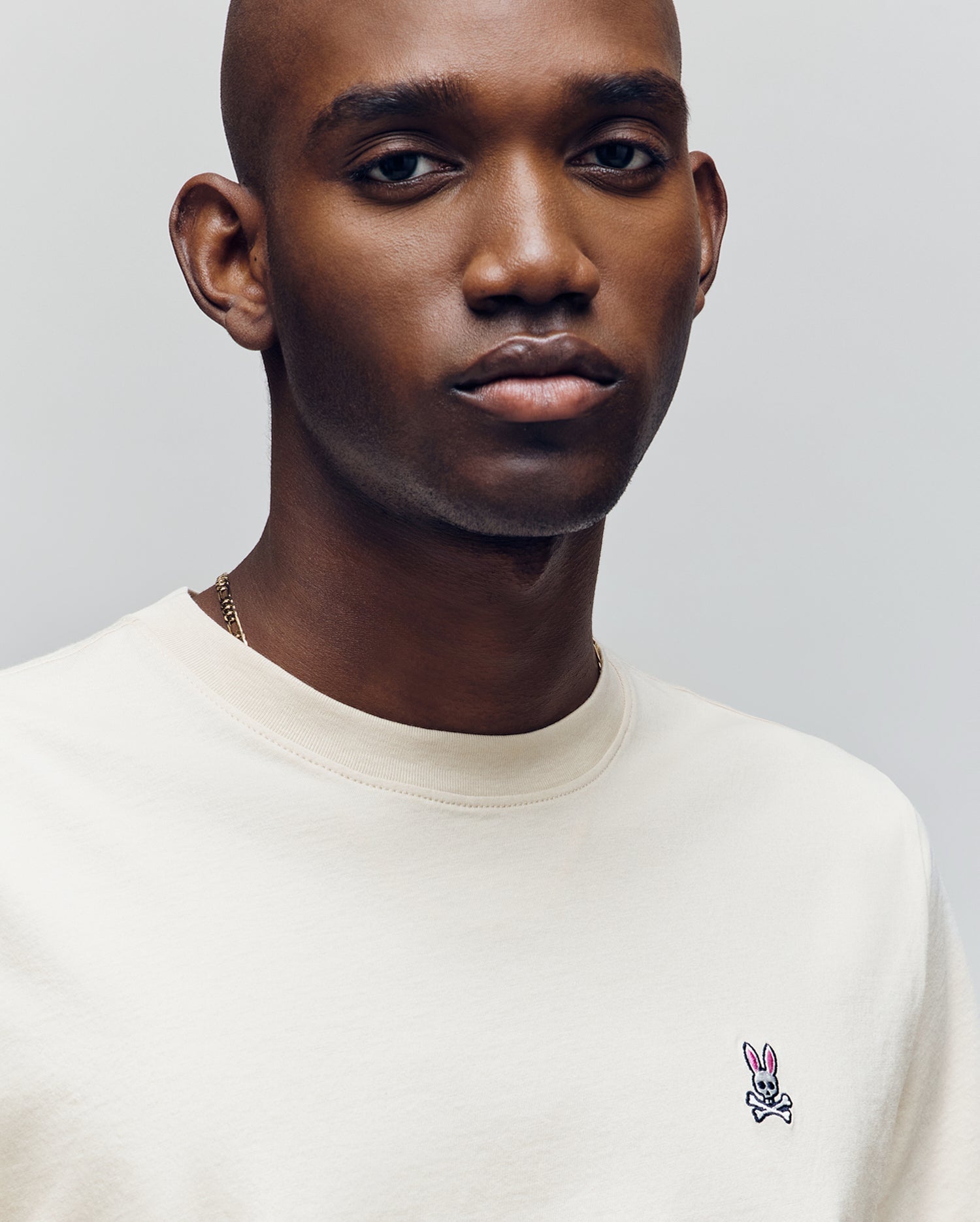 MENS CLASSIC CREW NECK TEE - B6U014F200