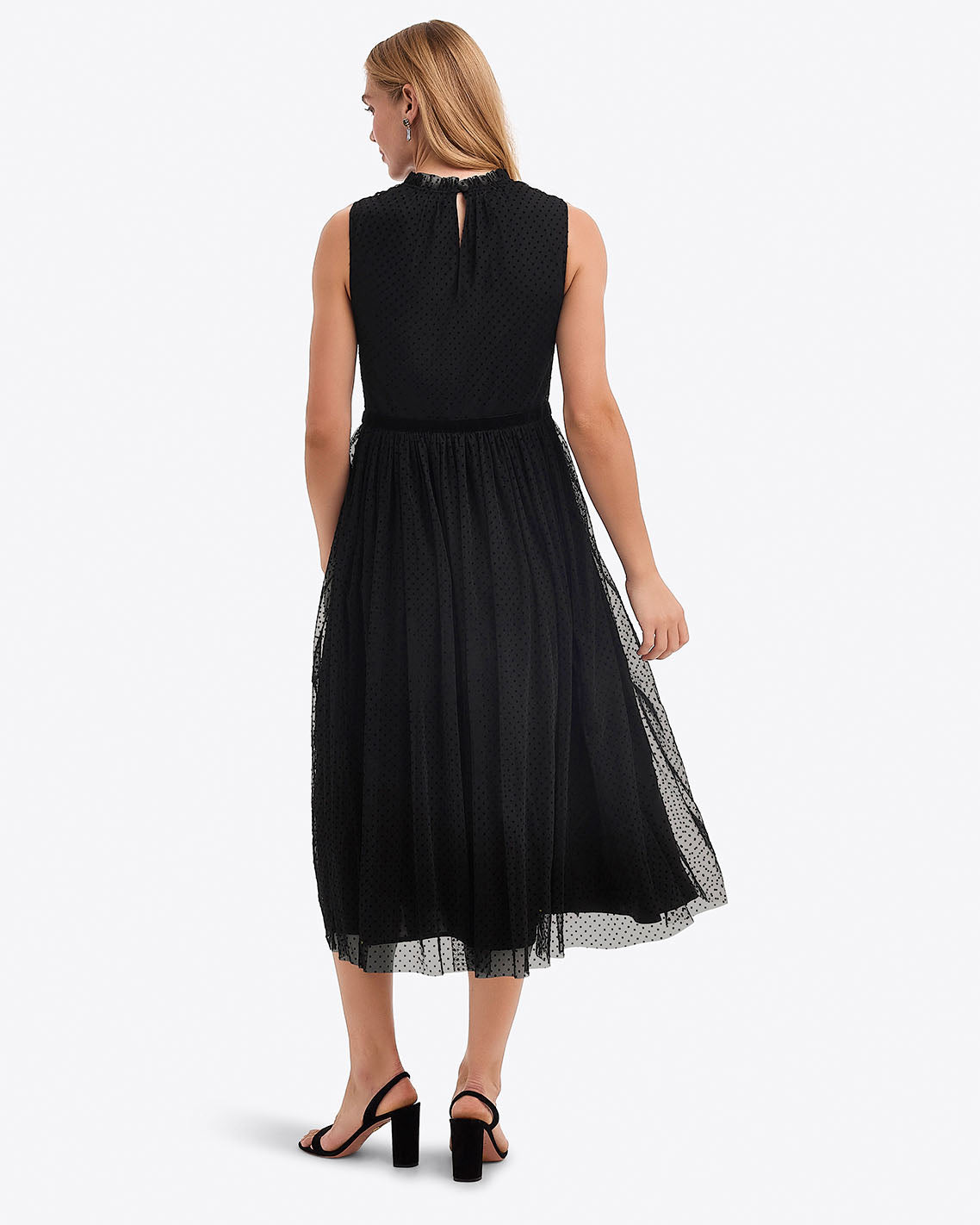 Sleeveless Dress in Tulle