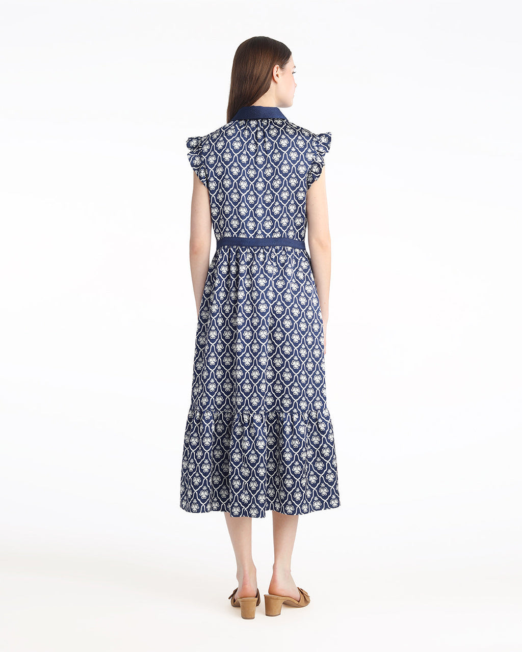 Emmylou Sleeveless Midi Shirtdress in Clover Field