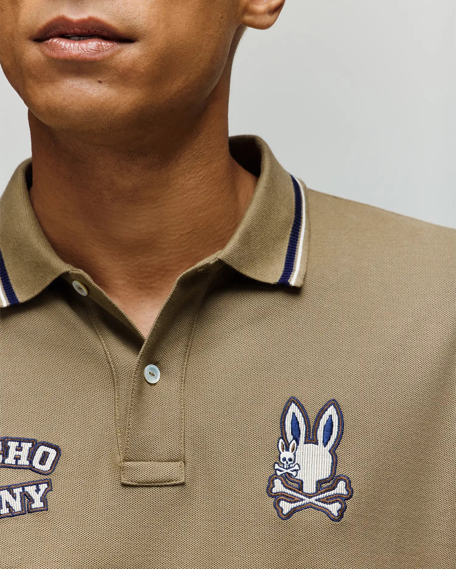 MENS WADE PATCH PIQUE POLO SHIRT - MT0100109