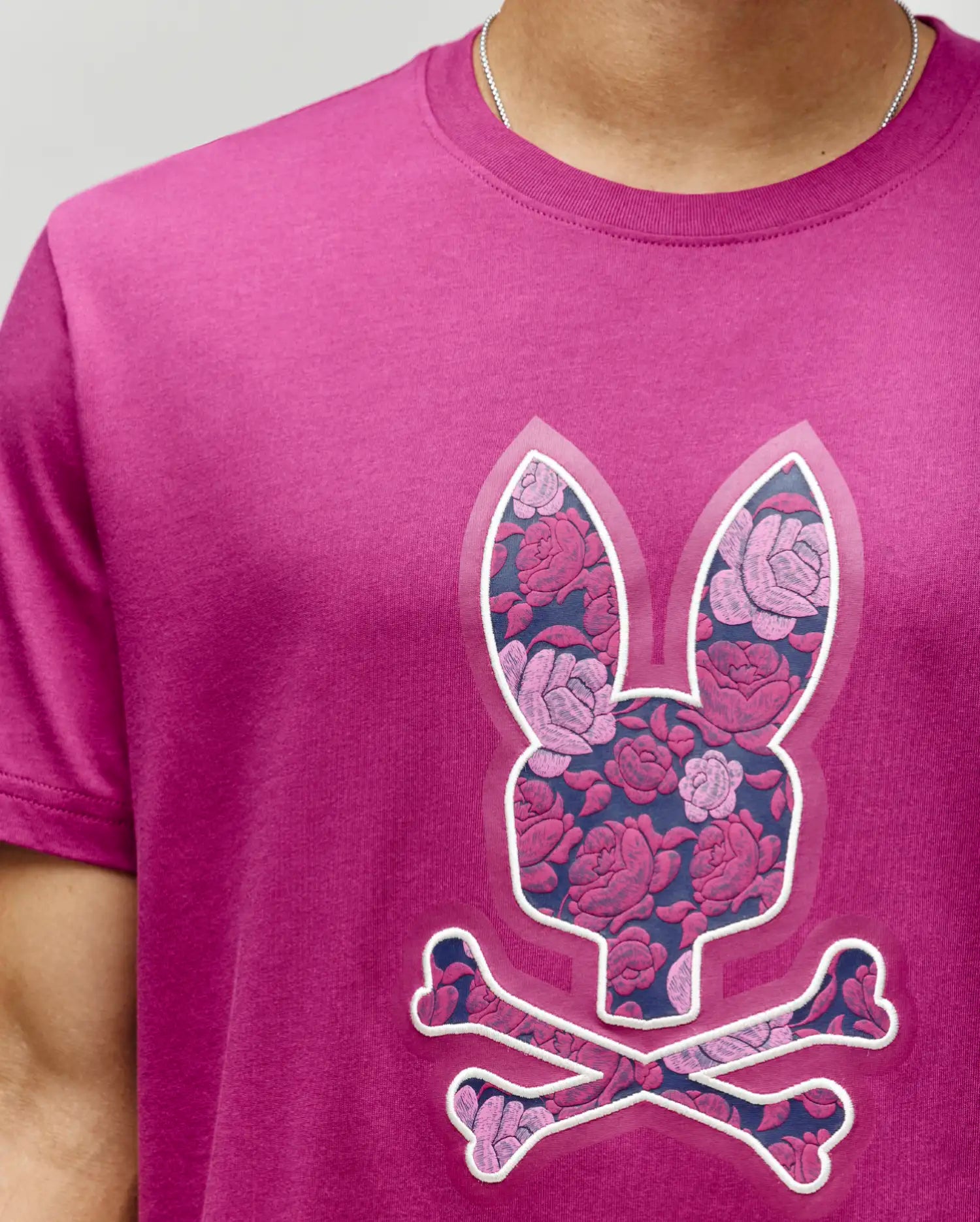 MENS ROWEN BUNNY GRAPHIC TEE - MT0200101